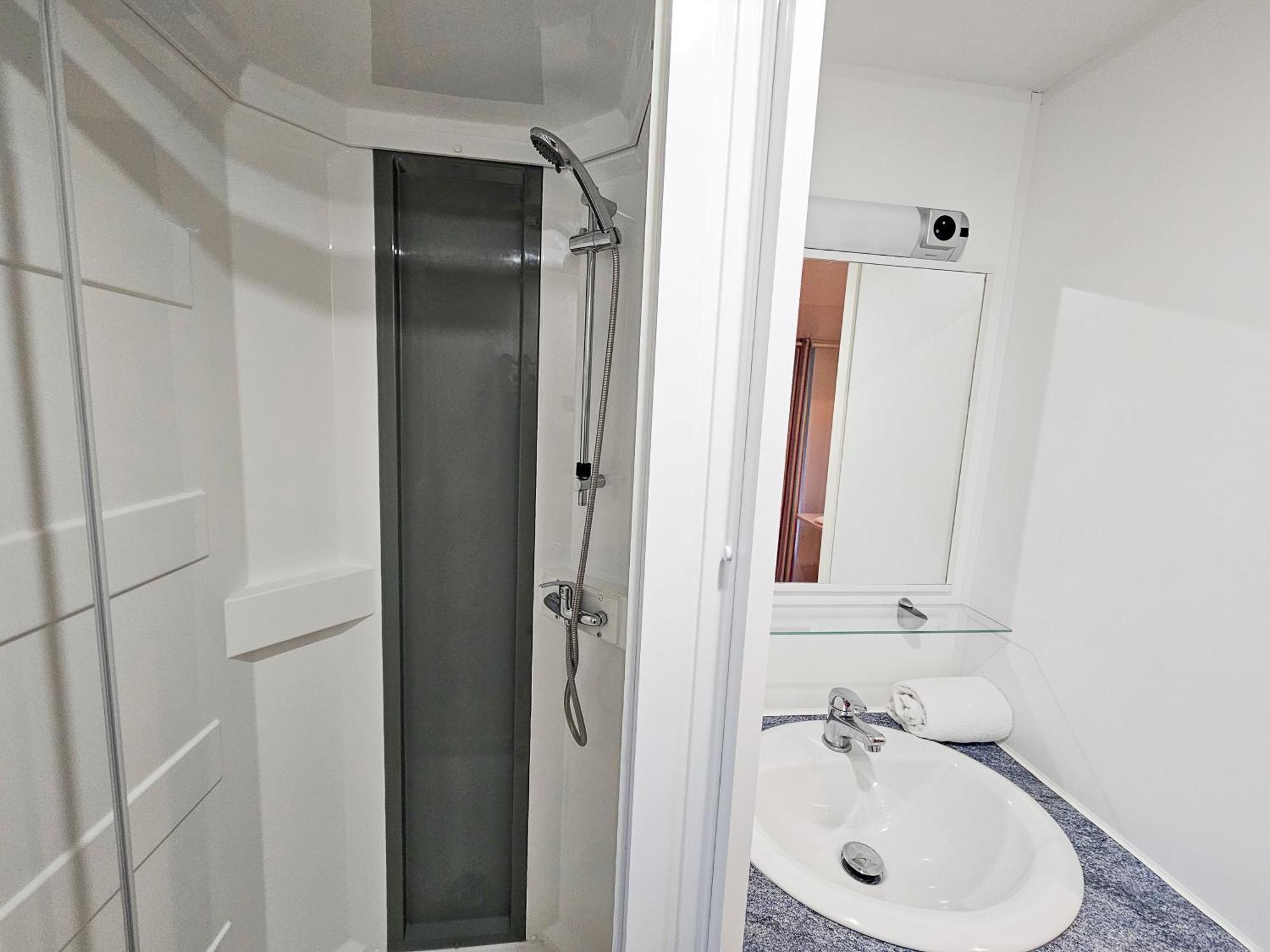 Bungalows Y Cabanas Solopuent Natur Castiello de Jaca Eksteriør billede